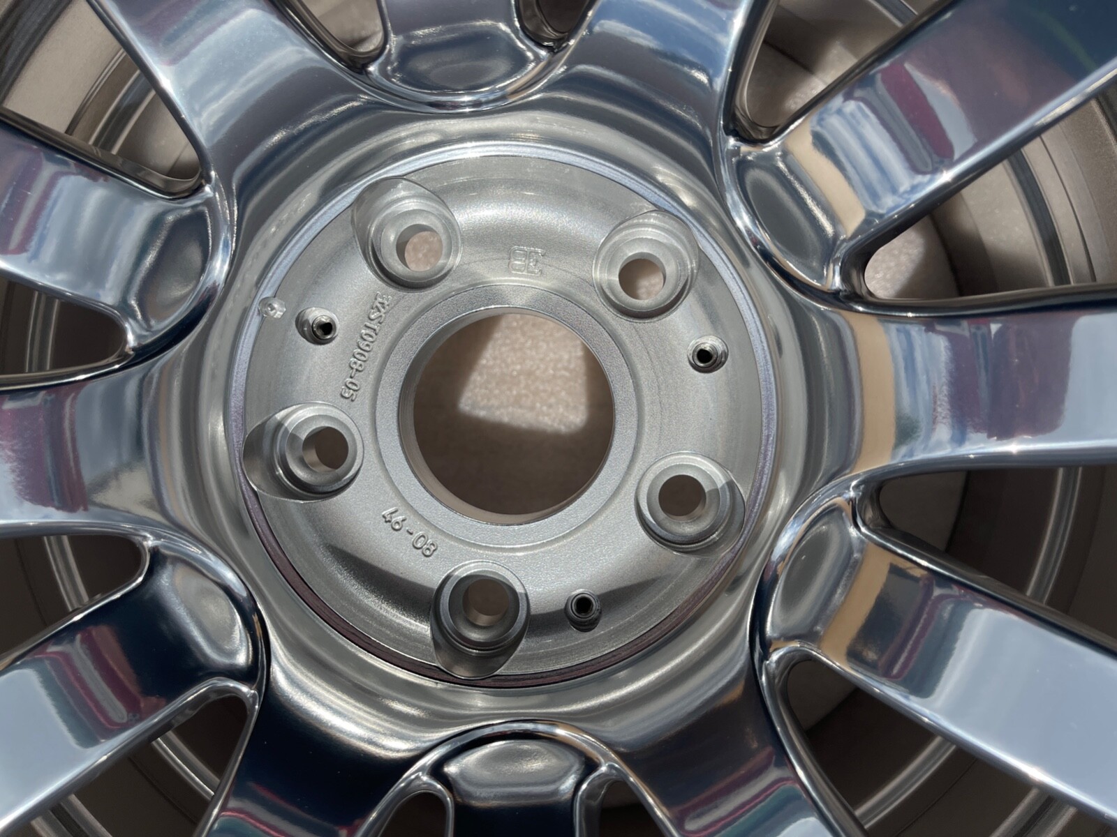 BUGATTI VEYRON WHEELS RIMS BRAND NEW 4 GENUINE  16.4 OZ RACING FACTORY OEM