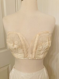 Vintage 1950s strapless bra Deala 36B