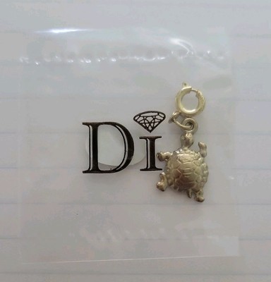 Turtle Diamonds International Gold Tone charm brand new DI Grand Cayman Cruise