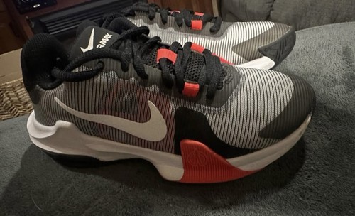Nike Air Max Impact 4 Youth 3,5