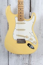 Fender 2021 Player Stratocaster Solid Body Electric Guitar Buttercream Finish