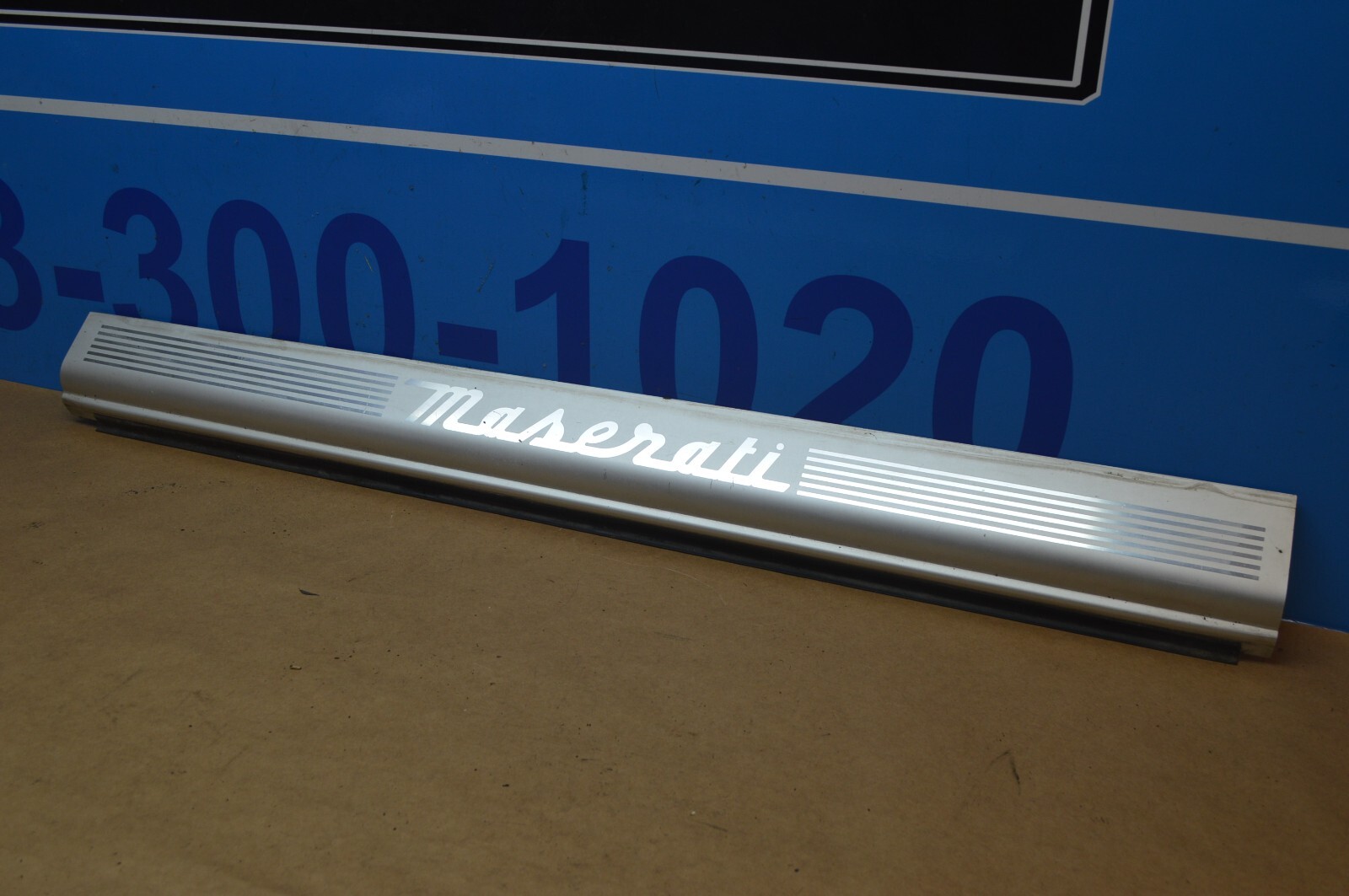 2004 M138 MASERATI M138 GT COUPE LEFT & RIGHT DOOR STEP SILL RUNNER BOARD PAIR