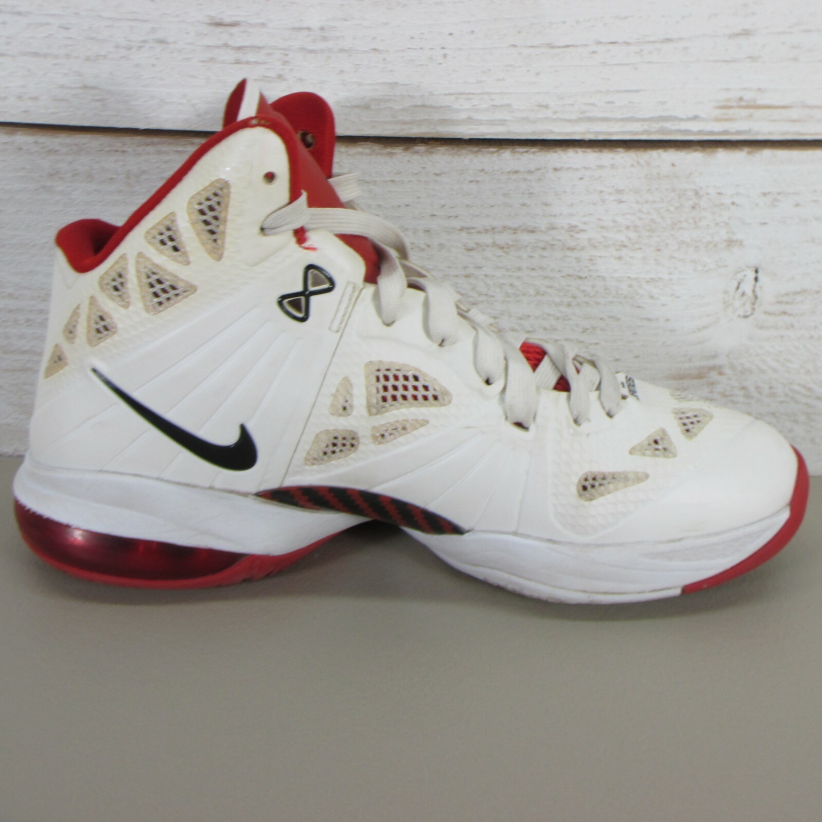 lebron 8 home