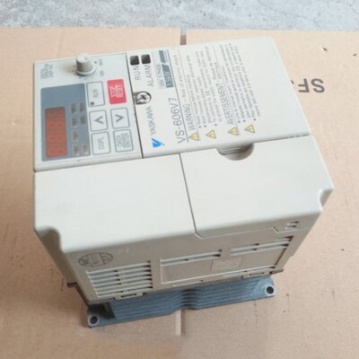 Used Yaskawa inverter CIMR-V7AT21P5 220V-1.5KW Free ship#LJ | eBay