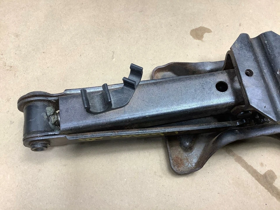 Mini Cooper S Clubman 2009 rueda de repuesto de emergencia llanta herramienta gato kit de elevación OEM+ Foto 3 de 4