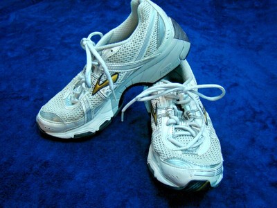 buy brooks adrenaline gts 15