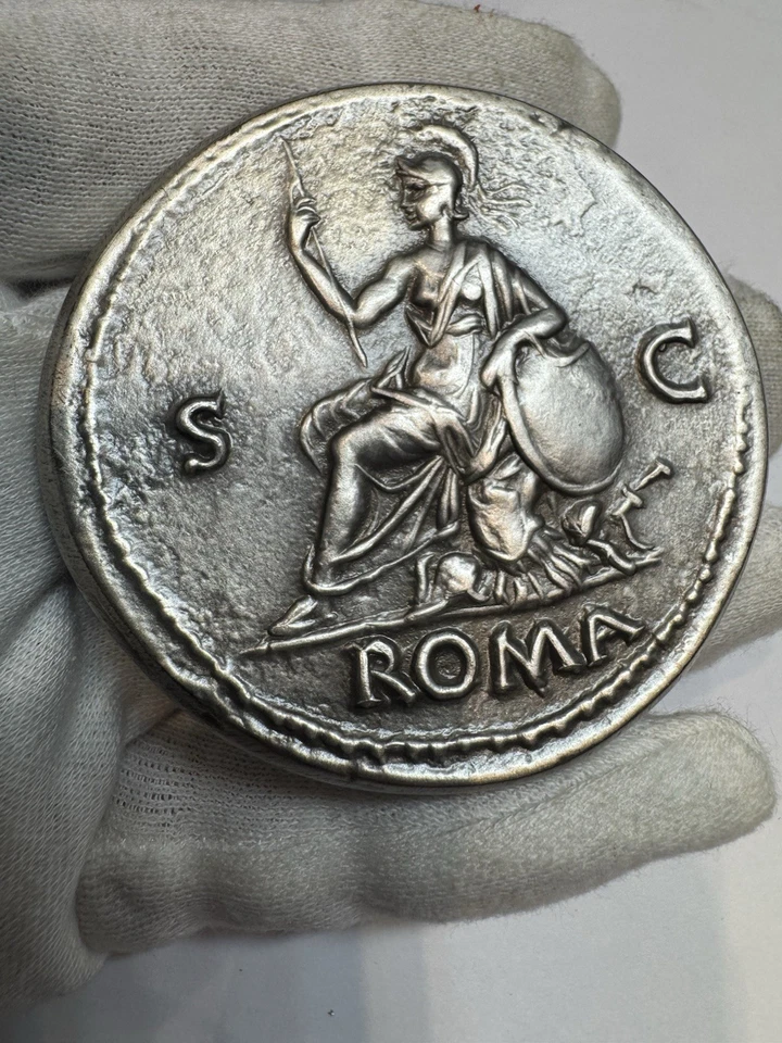 Médaille Reproduction Romaine En Cuivre Monnaie De Paris - Photo 2/3