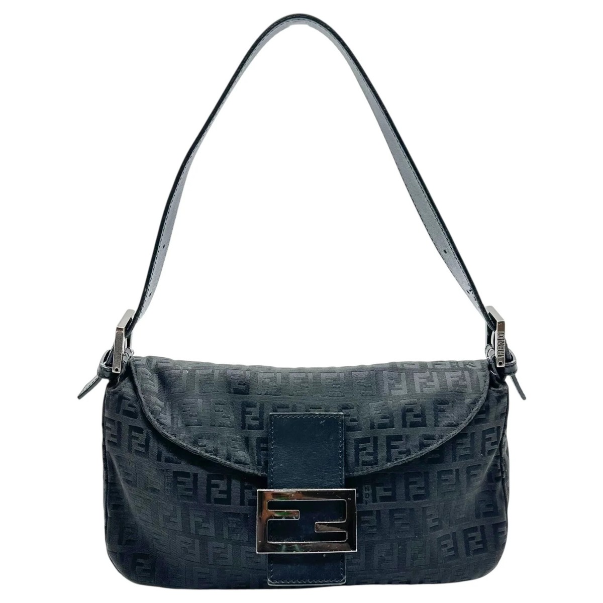 バッグ FENDI Baguette half moon Zucchino black Fendi Zucchino Half Moon Baguette Shoulder Bag