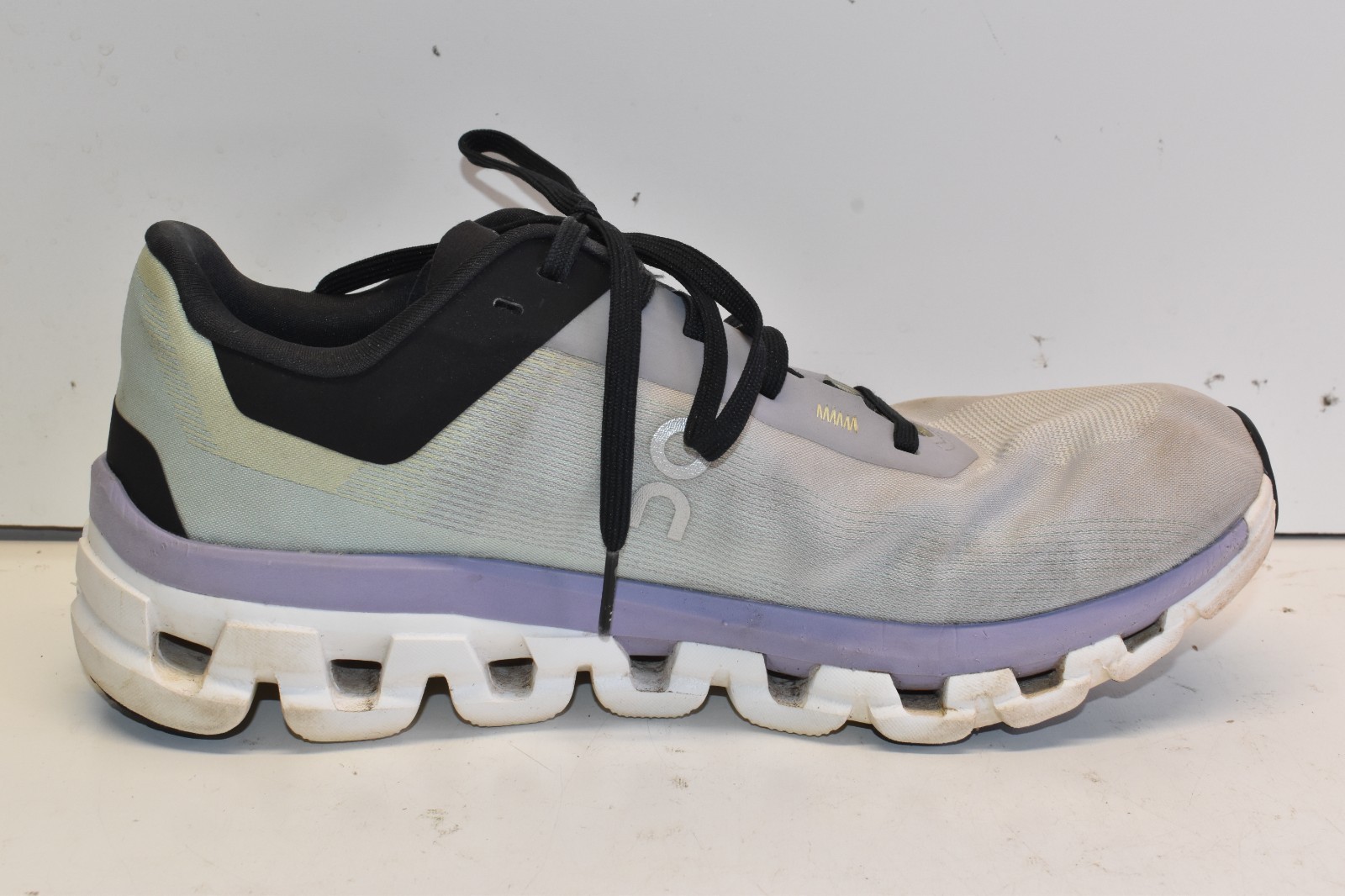 On Cloud Cloudflow 4 Cloudtec Running Shoes Glaci… - image 2