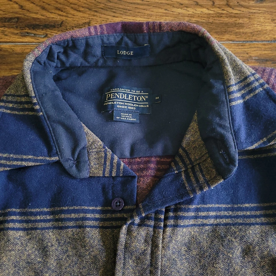 Pendleton 100% Virgin Wool Lodge Shirt Flannel Vintage Color Tone Medium Men  - Image 2 of 4