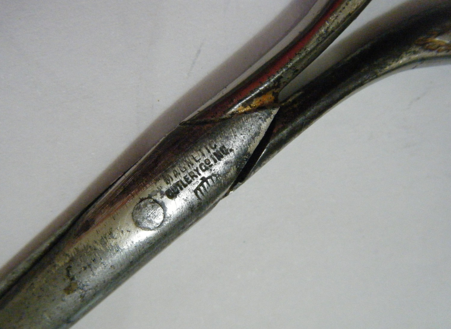 Victorian Leather Case & 4 Embroidery Needlepoint Scissors J.A Henckels Germany