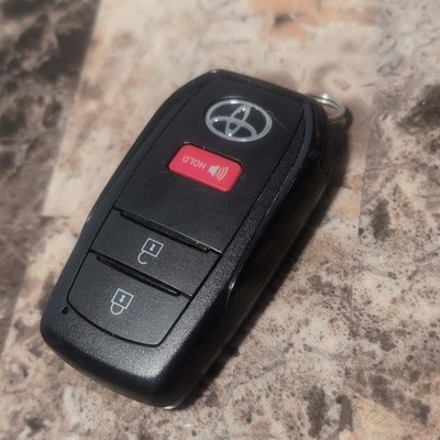 Locked 2024 Toyota Tacoma Key Fob