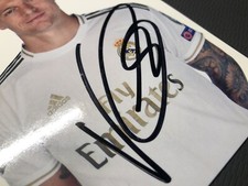 Toni Kroos Autogrammbild Mit Signatur - 25,4x20,3cm Foto Mit Passepartout