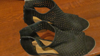 *Lucky Brand Nacria Black Suede Open Toe Booties Shoes sz 9.5 or 41