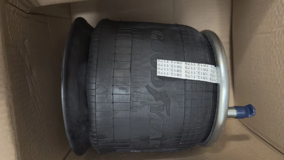 Remolque Goodyear 11R12-1179 reemplazo de resorte neumático W01-358-9978 Hendrickson S-28929 Foto 4 de 4
