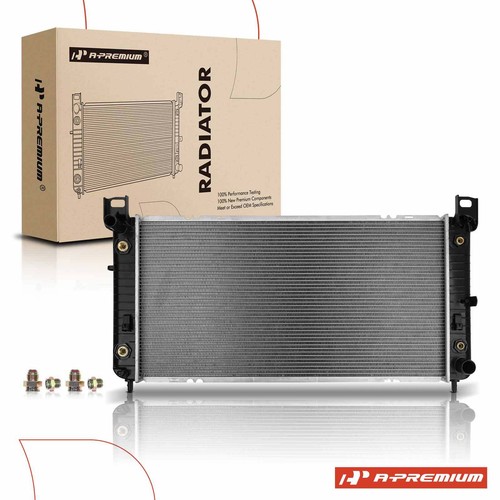 Radiator w/ Oil Cooler for Chevy Silverado GMC Sierra 1500 1999-2013 Yukon Tahoe