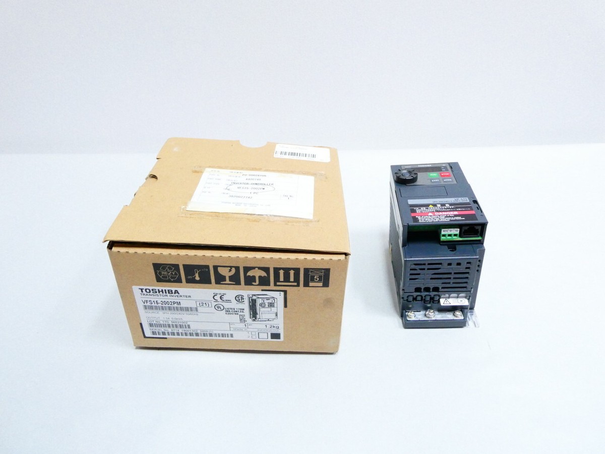 Toshiba VFS15-2002PM Transistor Inverter 3ph 0.1-500hz 200 Toshiba VFS15-2002PM Transistor Inverter 3ph 0.1-500hz 200