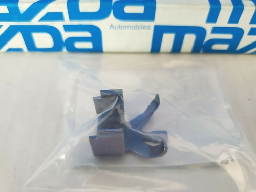 Qty. 2 - Genuine OEM Mazda 3, 6, CX3, 30, CX5 Fuel Injector Clips # PYFA-13-256 - Picture 2 of 2