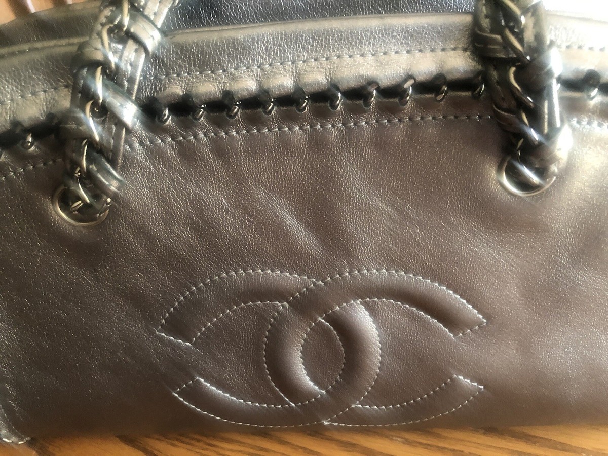 CHANEL Ivory Patent Leather Luxe Ligne Chain Bowling Bag | eBay CHANEL Ivory Patent Leather Luxe Ligne Chain Bowling Bag | eBay