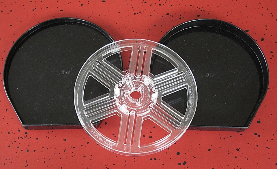 60m Super-8 Filmspule Film-Leerspule Film-Fangspule in Kunststoff-Box 70er (D6)