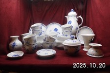 Porzellan Kaffee-Service 38 Tlg.  Serie  Lottine Blau von Fürstenberg