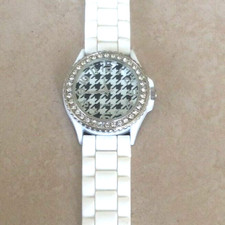 Geneva Women's Crystal Watch Round Black White Dial on White Silicone Band New