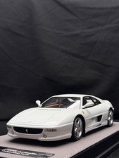 Ferrari F355 Berlinetta (White) [V8 Model] 1:18 scale