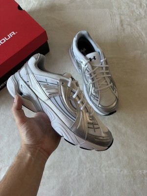 Under Armour UA Sola White Metallic Silver 45