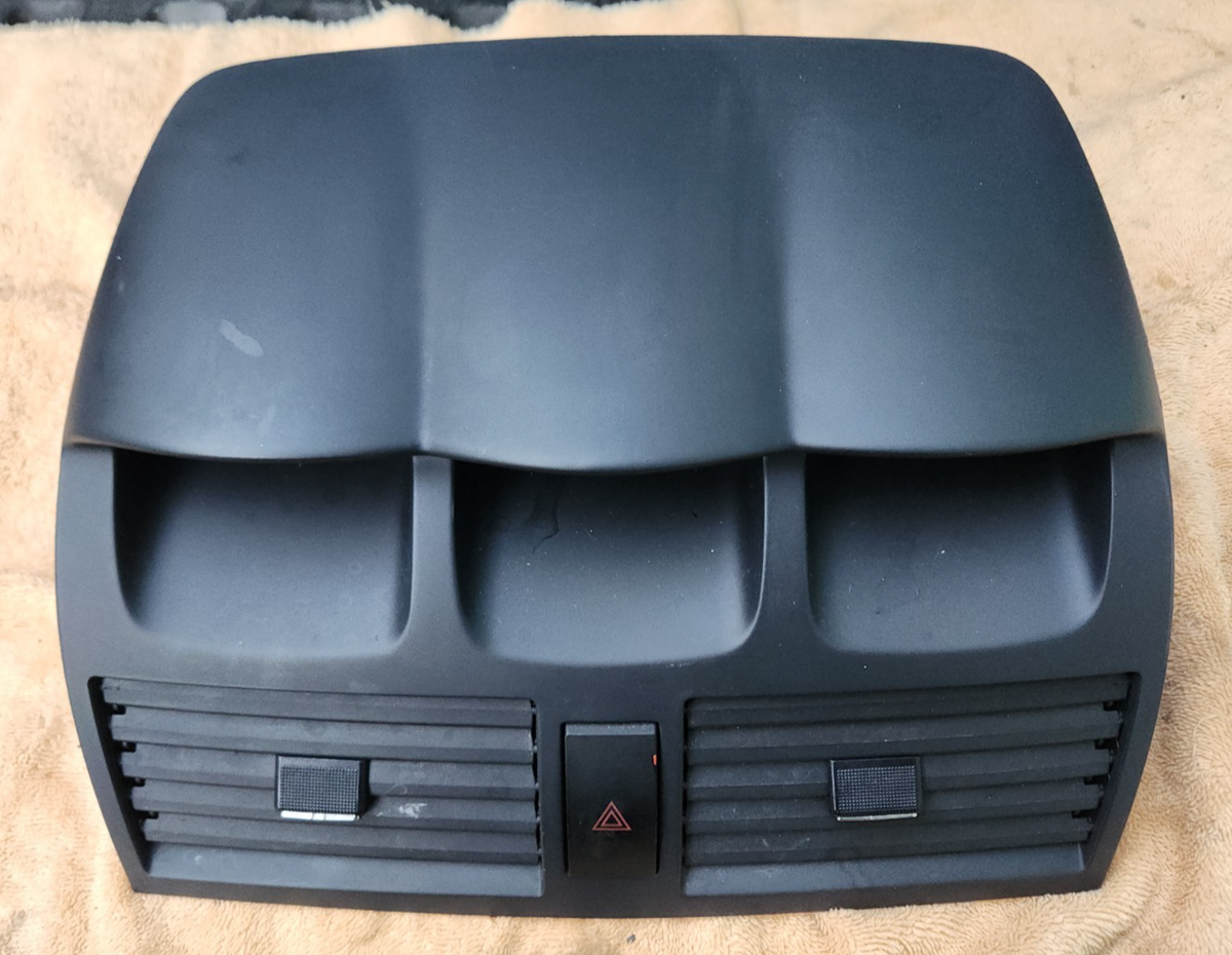 2004-2008 TOYOTA SOLARA DASH AC AIR INFO VENT TRIM BEZEL BLACK