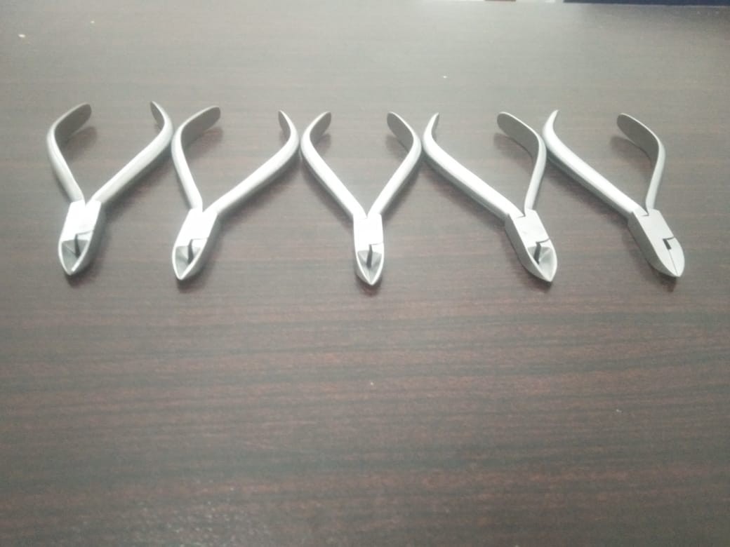 Lot Of 5 HU-FRIEDY Micro Cutter Orthodontic Pliers 678-110