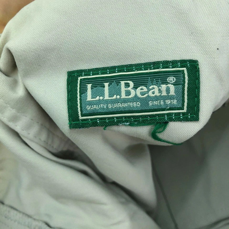 L.L. Pantalones Cortos Chinos Bean Para Hombres 40 Tostados Frente Plano Mezcla de Algodón Bolsillos Cortados Informales Foto 3 de 4