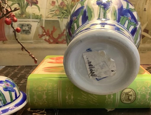 Porzellan Ingwer Dose ~ blau & weiß/grün ~ CHINOISERIE ~ IRIS Muster ~ 8" hoch ~ schön ~ - Bild 7 von 9