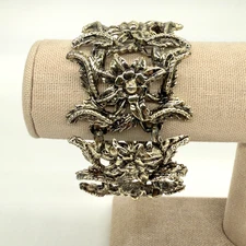 Vintage Panel Bracelet Flower Repousse Silver Tone 7.5 Inches