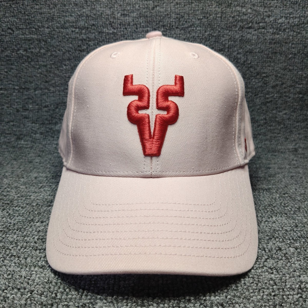 '47 White Strapback Baseball Cap Curved Brim One Size Z1939