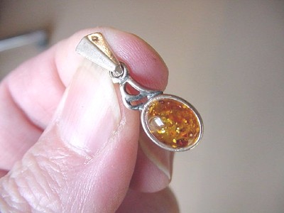 (P14-17) ORANGE Poland AMBER .925 Sterling oval SILVER PENDANT Jewelry necklace