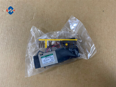 1pcs New CKD 4KB119-C2 Solenoid Valve 4KB119-C2