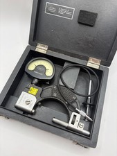 Mahr Marameter 25-60 mm Feinzeiger-Rachenlehre Millimess 0,001 mm im Holzkasten