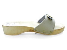 832 ZOCCOLO IN LEGNO PATRIZIA IN PELLE COL BEIGE CON FIBBIETTA REGOLABILE DONNA