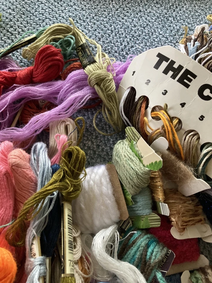 Huge Lot of Vintage DMC Cotton Embroidery Floss Remnants, Embellishment Yarn - Image 4 of 4