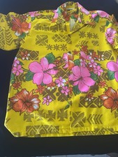 VINTAGE HAWAIIAN TOGS Shirt Barkcloth HIBISCUS SHORT SLEEVE BUTTON DOWN M/L