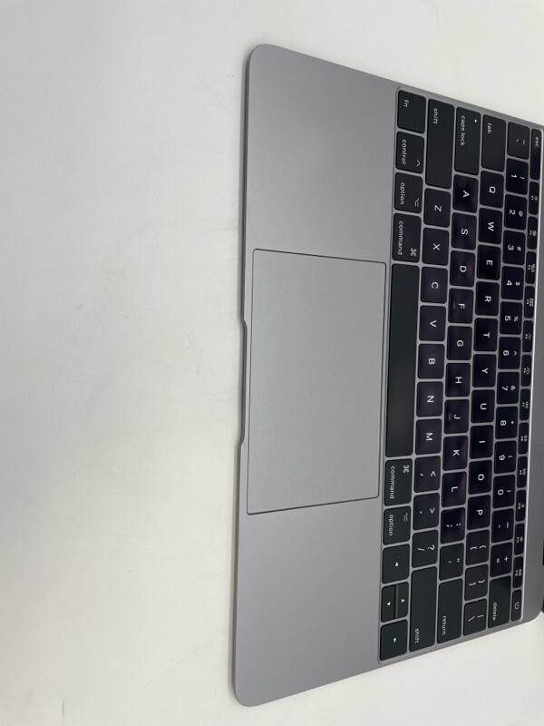 MacBook 12インチ 銀色 SSD 512GB/メモリ8GB Apple MacBook Laptop 12-inch 1.2GHz – 8GB RAM 500GB SSD Silver