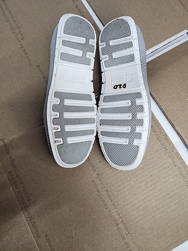 Sneaker slip-on da donna BIANCHE MOUNTAIN Utopia grigie lavorate a maglia taglia 7,5 - Foto 5 di 6