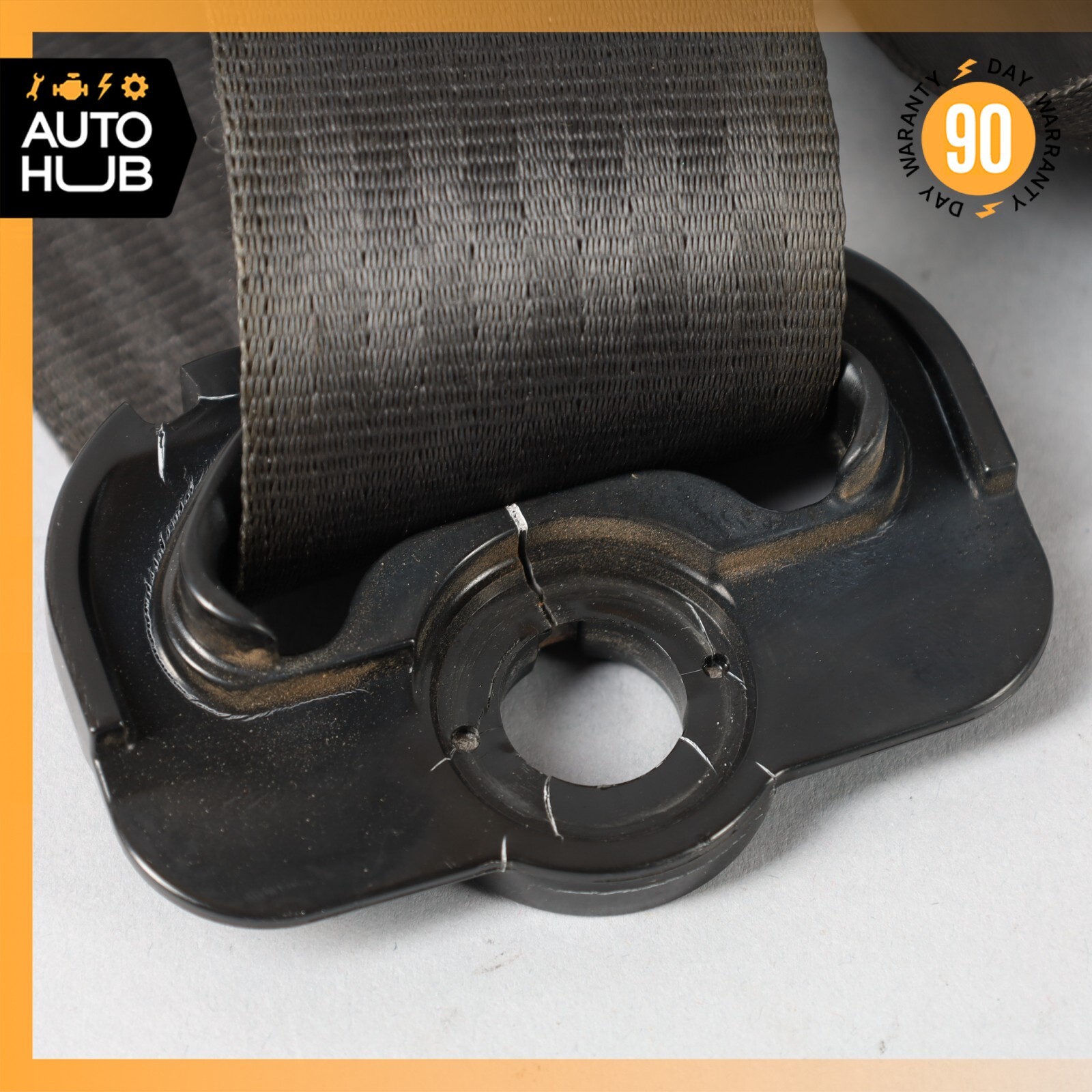 03-08 Maserati Quattroporte M139 Front Right Side Seat Belt Black OEM