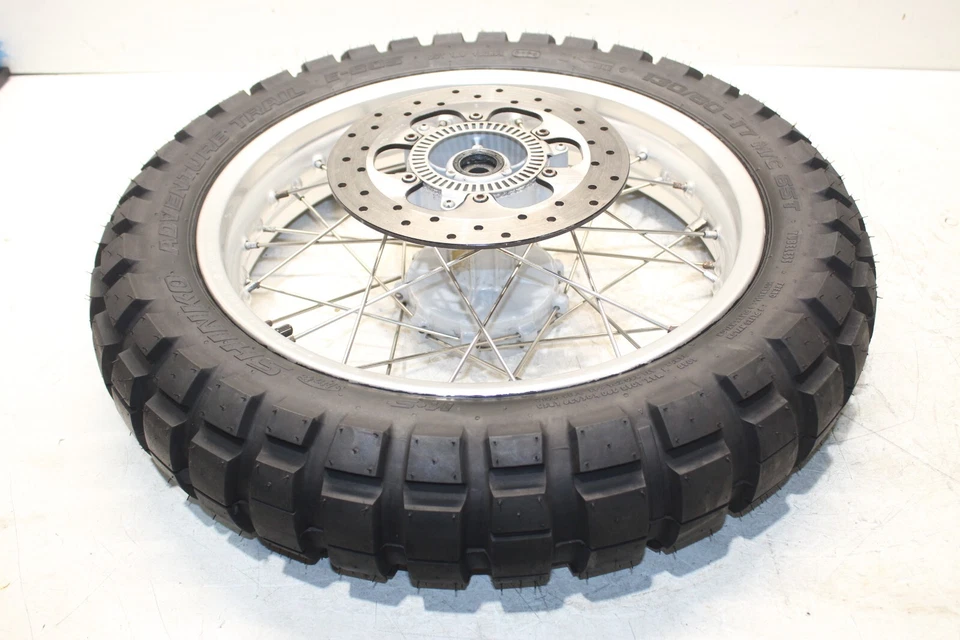 2001 - 2007 BMW F650GS F650 GS RODA TRASEIRA ARO E PNEU 130/80/17 SHINKO FABRICANTE DE EQUIPAMENTO ORIGINAL - Imagem 2 de 4