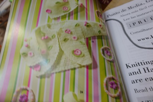 Katia Knitting Magazine #44 with 50 designs Pattern English Baby - Picture 3 of 6