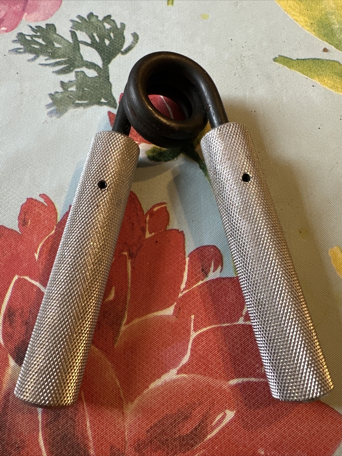 CPW•BBグリッパーの特殊ハンドルグリッパー Beef builder gripper BBグリッパー WC 安い ワールドクラス Beef