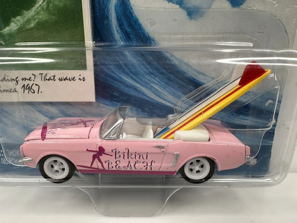 Rare Johnny Lightning Surf Rods Ford Mustang White Lightning Chase Pink - Image 3 of 3