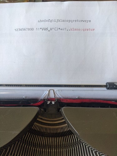 Adler J4 Vintage Typewriter. Grundig Organisation. Made In Western Germany. - Picture 3 of 12