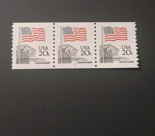 US Stamps #1895a 20c Flag over Supreme Court PNC3 #4 MNH CV $110.00. Free ship!