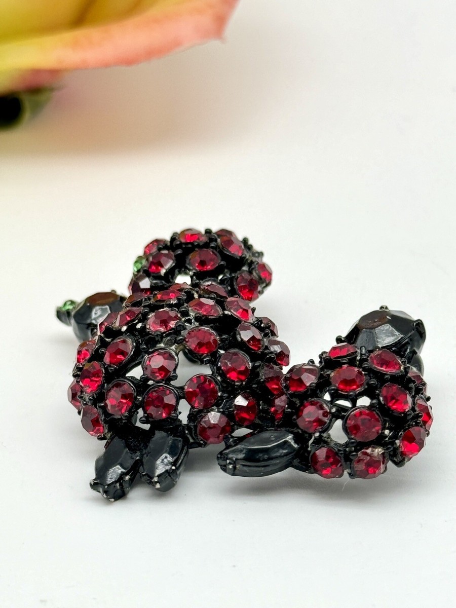 VINTAGE Poodle Brooch Rhinestone French Pin Japanned Iconic